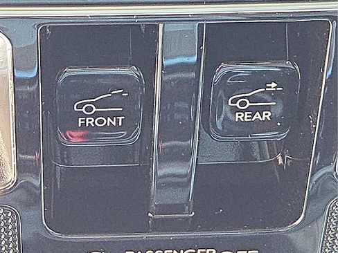 Used 2024 Hyundai Santa Fe Calligraphy image 21