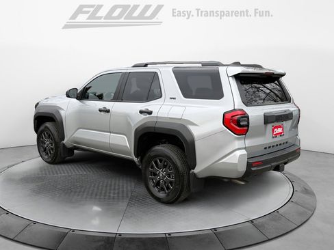 Used 2025 Toyota 4Runner SR5 image 6