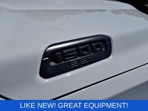 Used 2025 RAM 1500 Warlock AWD/4WD image 31