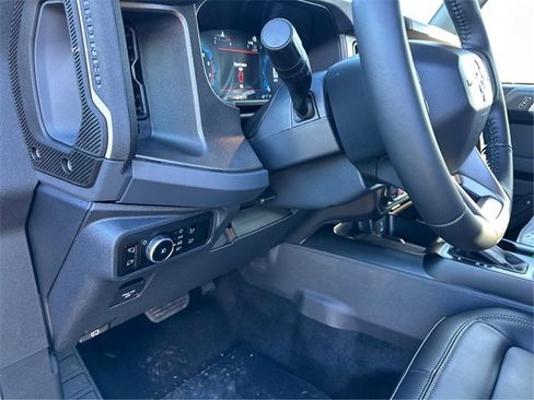 New 2025 Ford Bronco Badlands image 25