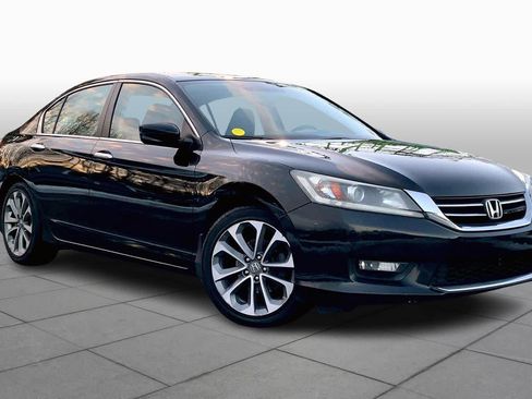 Used 2014 Honda Accord Sport image 2