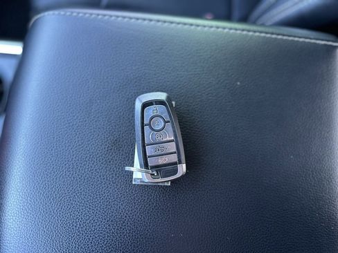 Used 2020 Ford F250 Lariat w/ Lariat Ultimate Package image 37