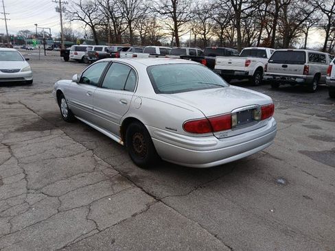 Used 2002 Buick Le Sabre Custom image 2