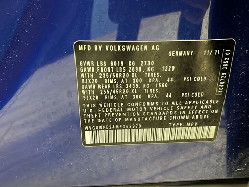 Used 2021 Volkswagen ID.4 Pro S w/ Gradient Package AWD/4WD image 27