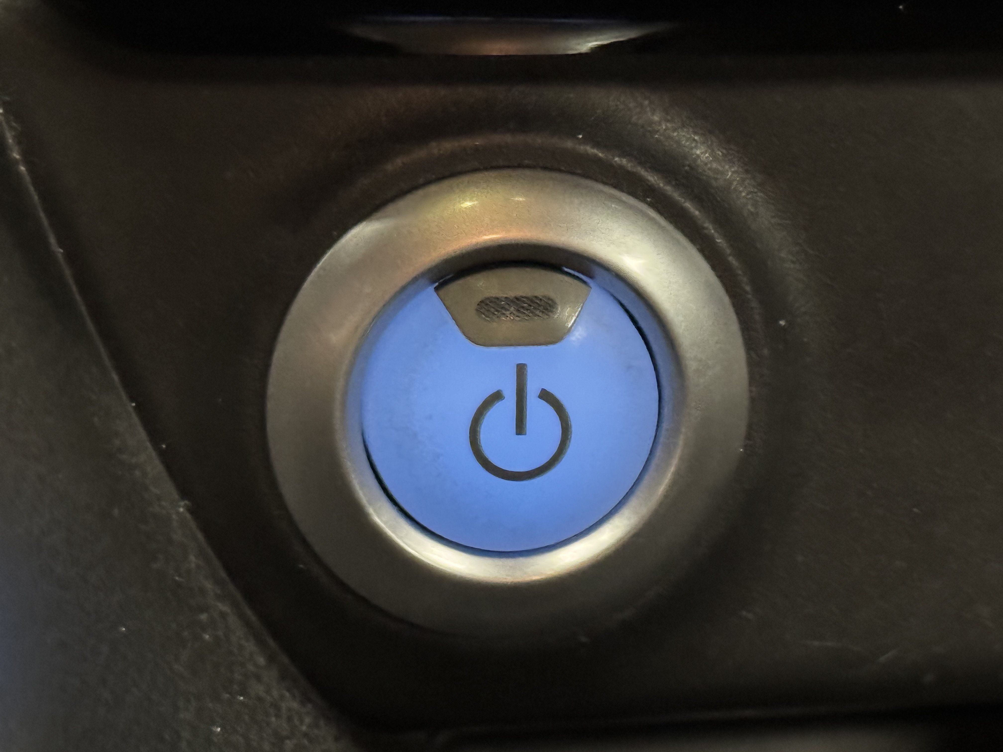 Used 2018 Nissan Leaf SV w/ SV Technology Package FWD image 16