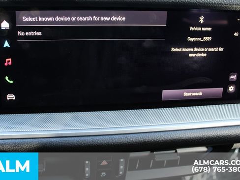 Used 2024 Porsche Cayenne AWD/4WD image 34