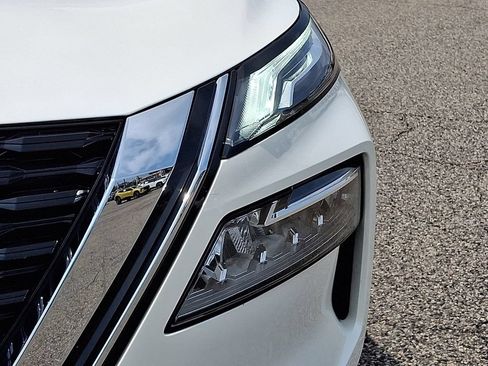 Used 2021 Nissan Rogue Platinum AWD/4WD image 13