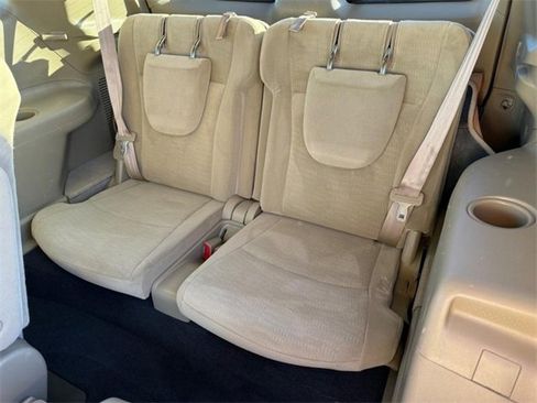 Used 2012 Toyota Highlander 4WD image 10