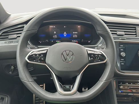 Used 2024 Volkswagen Tiguan SE R-Line AWD/4WD image 29