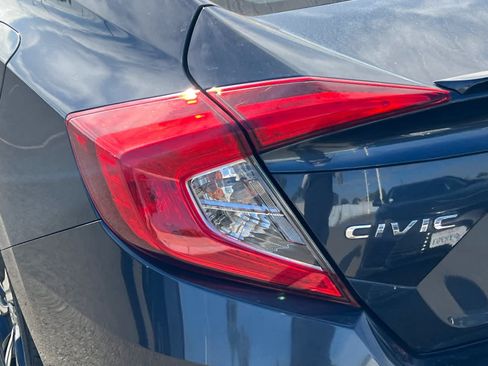 Used 2017 Honda Civic Touring image 20