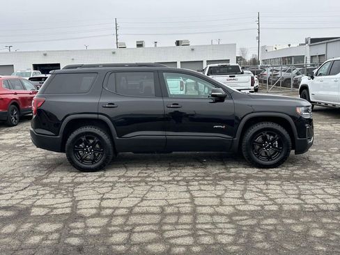 Certified 2022 GMC Acadia AT4 w/ Preferred Package image 6