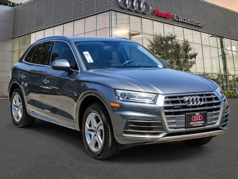 Used 2019 Audi Q5 2.0T Premium w/ Convenience Package AWD/4WD image 5