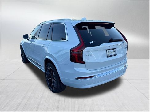 New 2026 Volvo XC90 B6 Plus AWD/4WD image 7