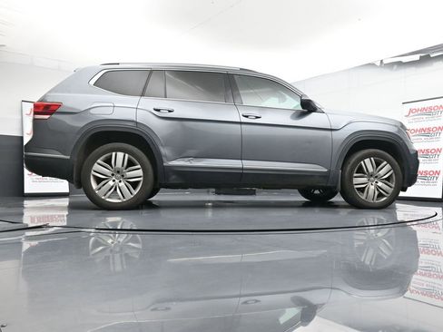 Used 2019 Volkswagen Atlas SEL Premium image 24