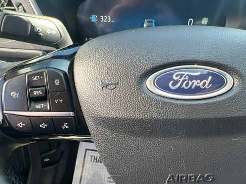 Used 2025 Ford Escape Platinum AWD/4WD image 22