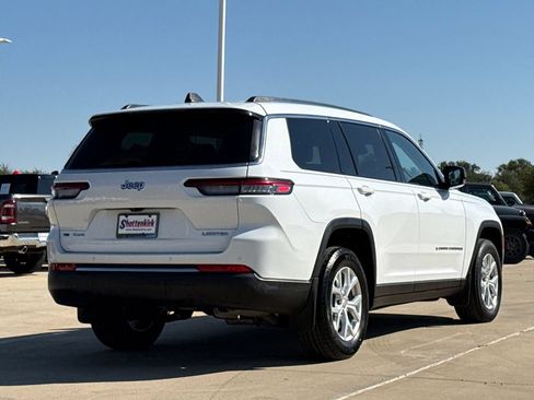 Used 2023 Jeep Grand Cherokee L Limited w/ MOPAR Finishing Package AWD/4WD image 8