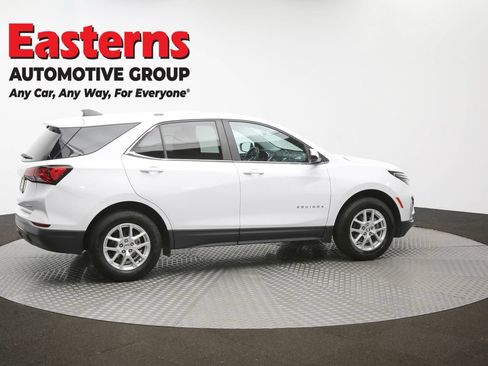 Used 2022 Chevrolet Equinox LT AWD/4WD image 42