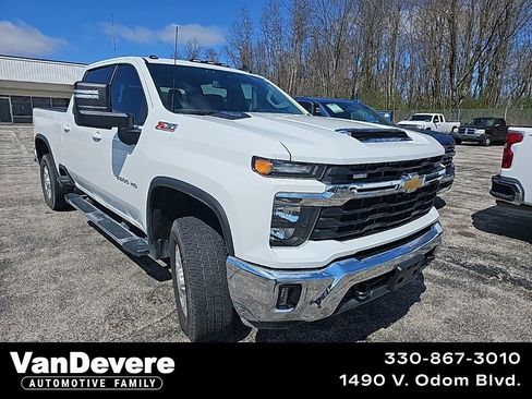 Used 2024 Chevrolet Silverado 2500 LT w/ All Star Edition image 1