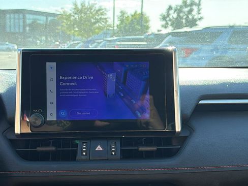 Used 2024 Toyota RAV4 Adventure image 15