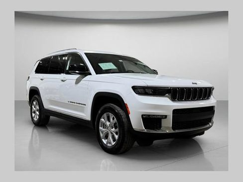 Used 2023 Jeep Grand Cherokee L Limited AWD/4WD image 1