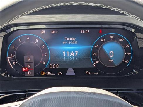 New 2025 Volkswagen Atlas Cross Sport SE image 11