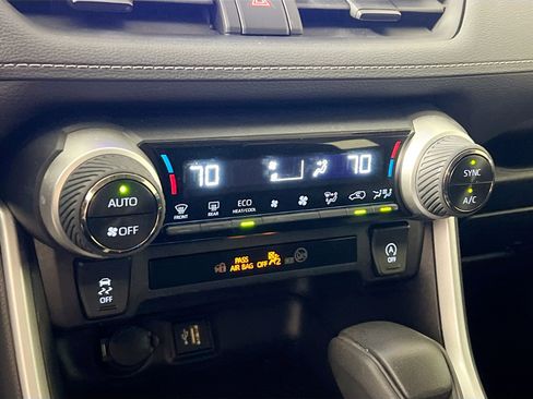 Used 2024 Toyota RAV4 XLE image 26