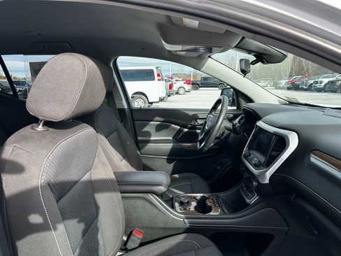 Used 2021 GMC Acadia SLE image 53