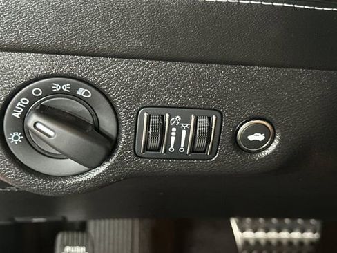 Used 2023 Dodge Charger SRT Hellcat w/ Harman/Kardon Audio Group RWD image 33