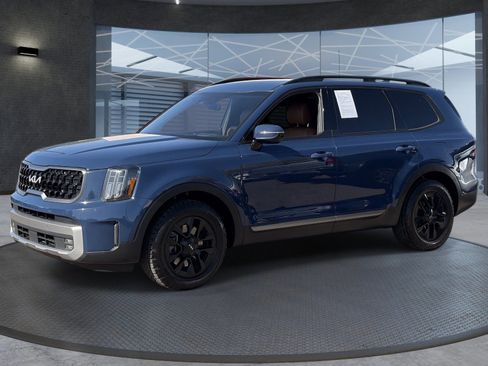 Used 2023 Kia Telluride SX Prestige X-Pro AWD/4WD image 2
