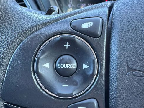 Used 2021 Honda HR-V EX image 12