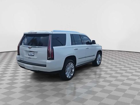 Used 2020 Cadillac Escalade Platinum AWD/4WD image 8
