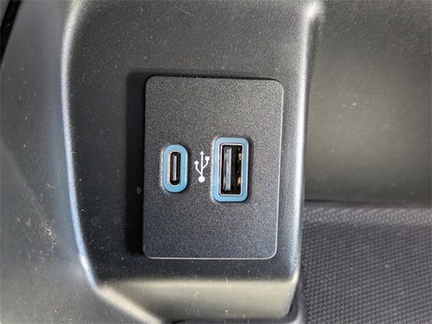 Certified 2022 Ford F150 XLT w/ Equipment Group 302A High image 22