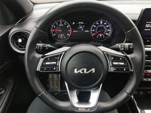 Used 2022 Kia Forte GT-Line w/ GT-Line Premium Package image 14