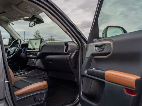 Used 2025 Ford Bronco Sport Outer Banks w/ Outer Banks Tech Package+ image 13