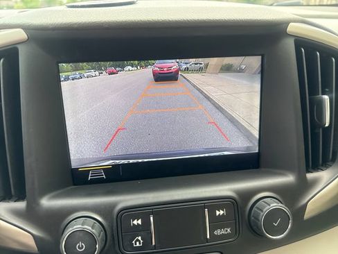 Used 2019 GMC Terrain Denali w/ Driver Alert Package II AWD/4WD image 16