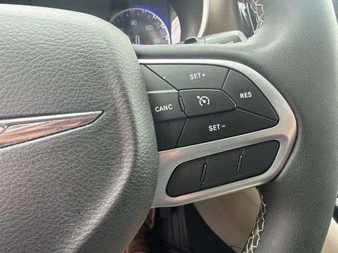 Used 2024 Chrysler Voyager LX FWD image 21