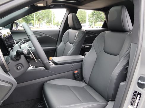 New 2026 Lexus RX 350h AWD/4WD image 32