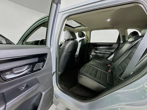 Used 2023 Honda CR-V EX-L image 6