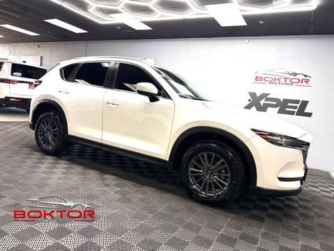 Used 2021 MAZDA CX-5 Touring FWD image 1