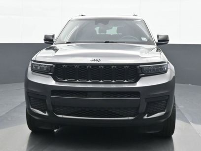 Used 2021 Jeep Grand Cherokee L Laredo