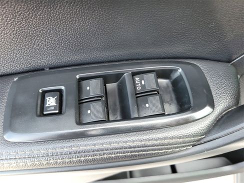 Used 2020 Ford Ranger Lariat w/ Equipment Group 501A Mid image 21