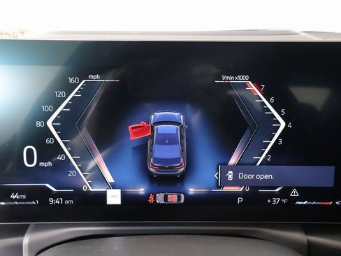 New 2026 BMW 330i xDrive Sedan w/ M Sport Package image 4