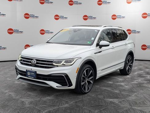 Used 2022 Volkswagen Tiguan SEL R-Line image 1