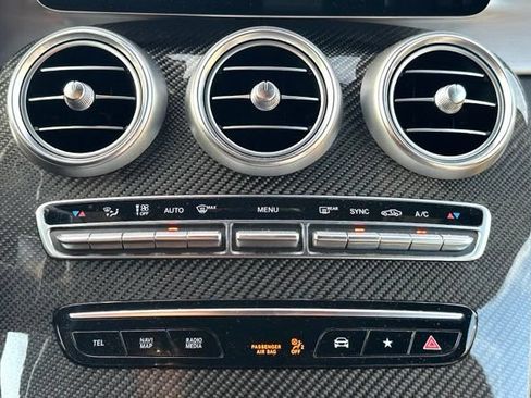 Certified 2021 Mercedes-Benz GLC 43 AMG 4MATIC image 28