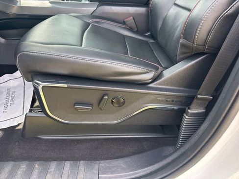 Used 2022 Ford F150 Lariat image 14