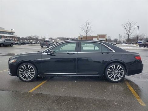 Used 2017 Lincoln Continental Reserve w/ Technology Package image 4