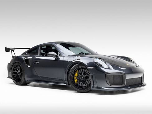 Used 2018 Porsche 911 GT2 RS image 11