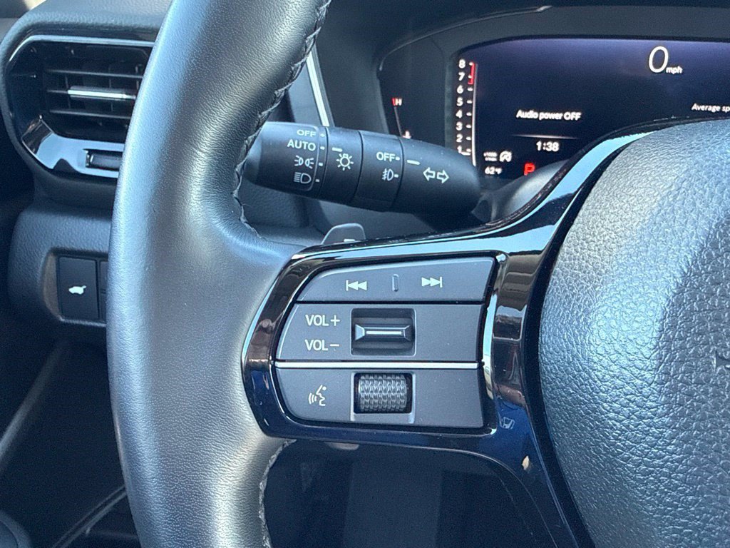 Certified 2025 Honda Pilot Elite image 26