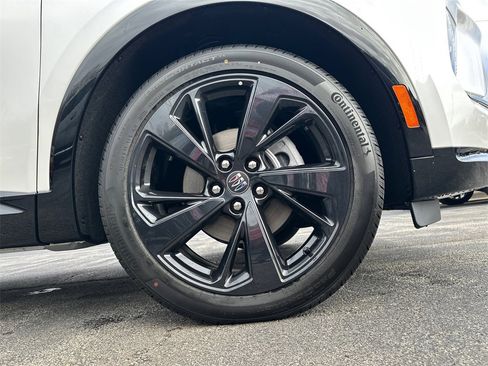 New 2025 Buick Envision Sport Touring image 13