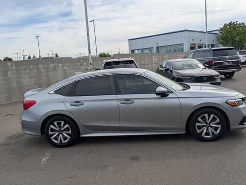 Used 2023 Honda Civic LX image 4